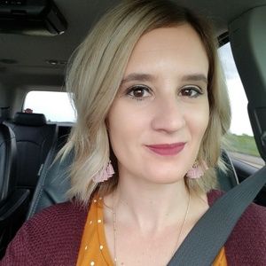 Meet your Posher, Sara